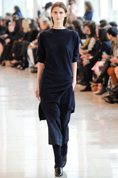 Look 4